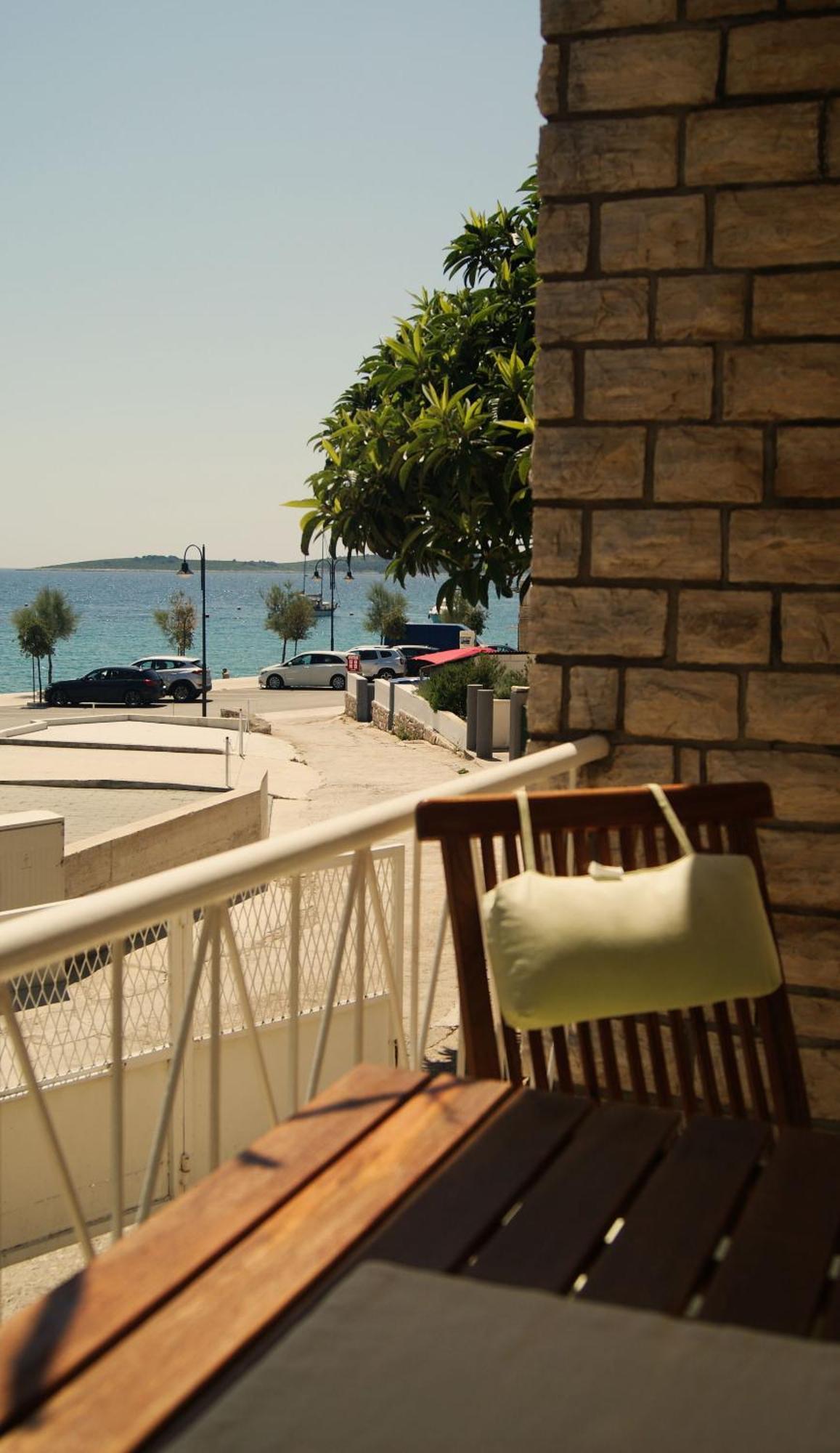 Apartments Mateo - 60M From Sea Primošten Exteriér fotografie